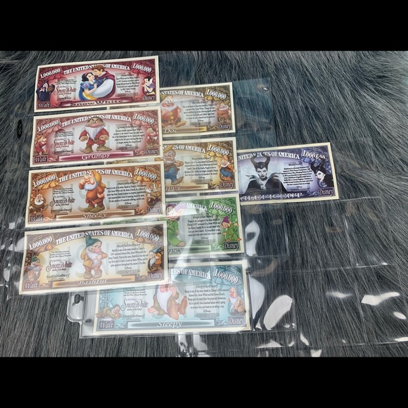 43 Disney Dollars. Mickey Mouse. Movie Classics - Picture 12 of 12